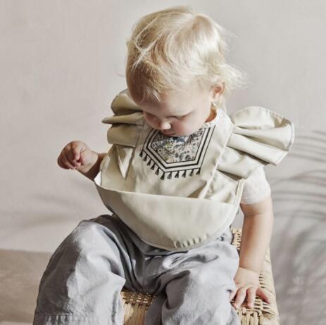Evelyn Ruffle Waterproof Feeding Bib